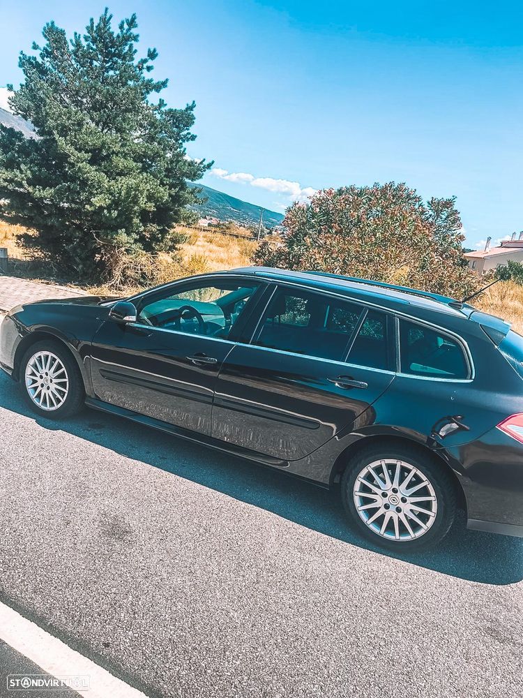 Renault Laguna Break 2.0 dCi Initiale - 3