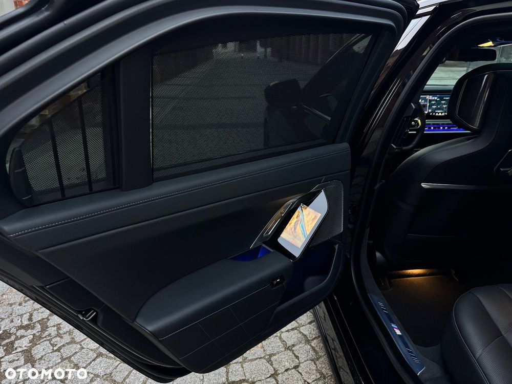 BMW Seria 7 740i - 19