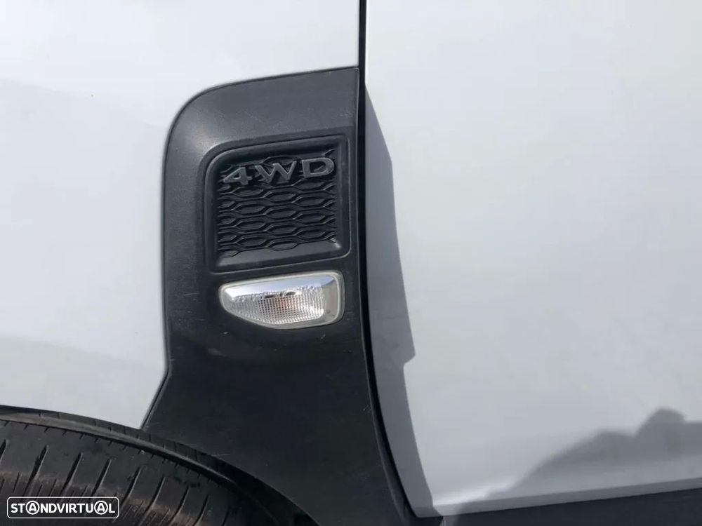 Dacia Duster 1.5 dCi Prestige 4WD - 9