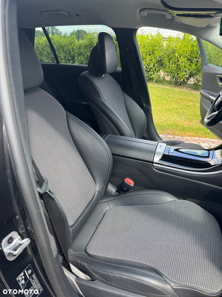 Mercedes-Benz Klasa C 220 d 4Matic 9G-TRONIC Avantgarde - 14