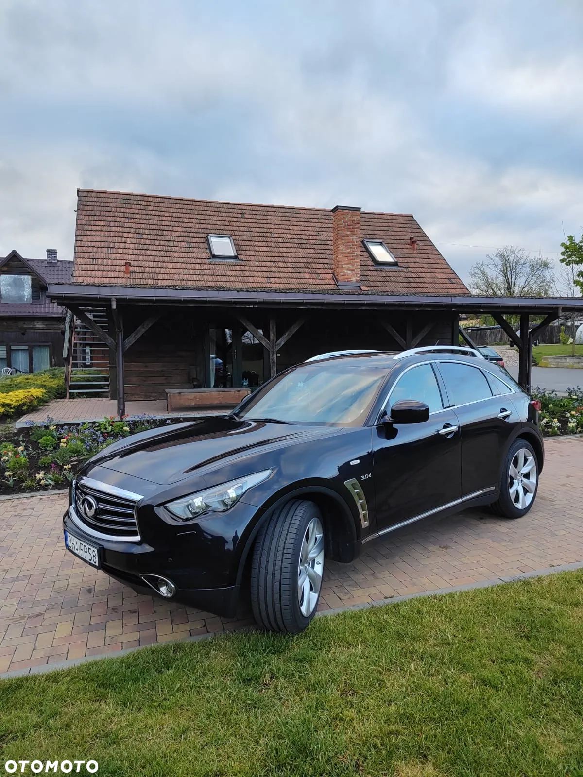 Infiniti QX70 3.0d S - 2