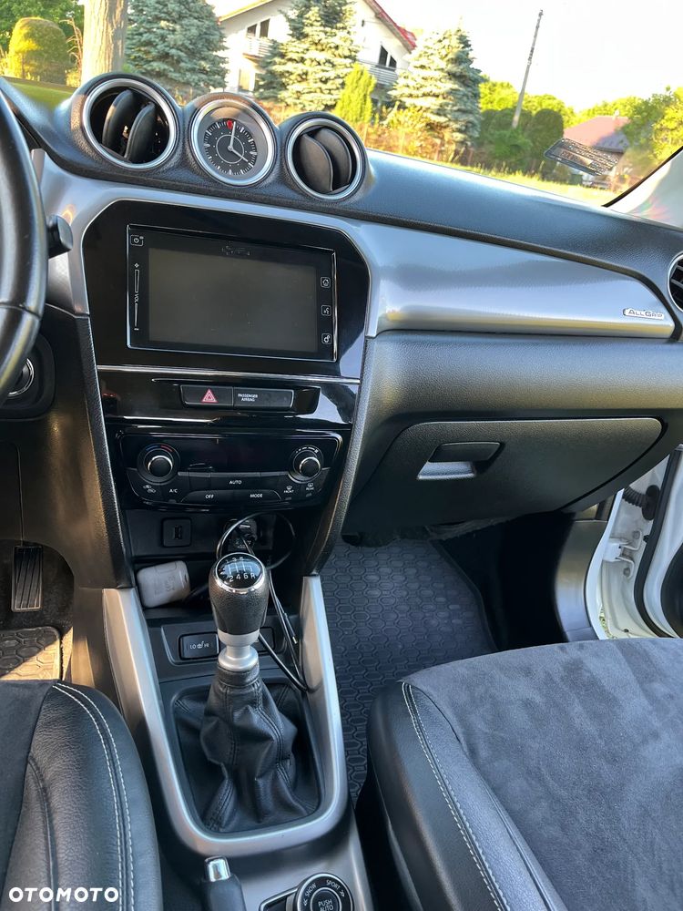 Suzuki Vitara - 23