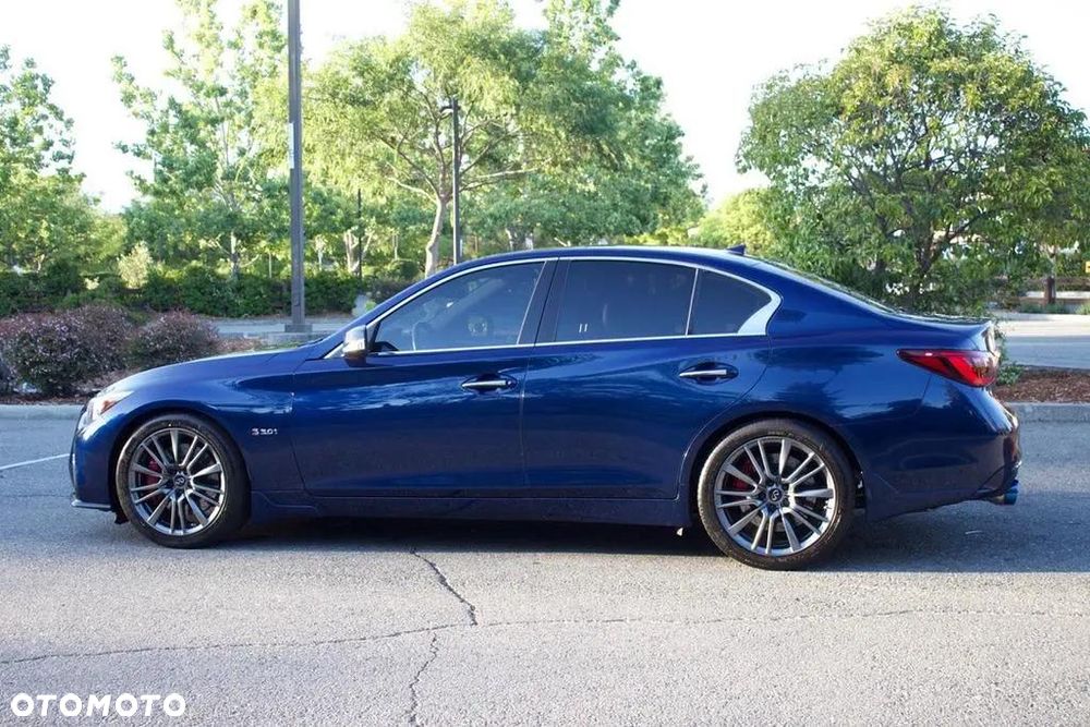 Infiniti Q50 - 3