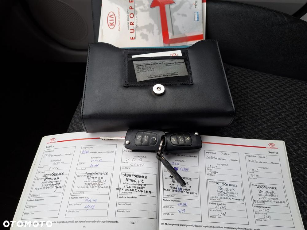 Kia Ceed - 30