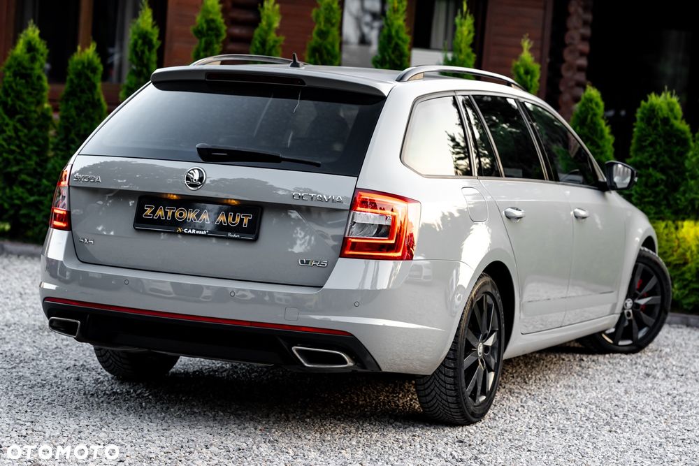 Skoda Octavia 2.0 TDI (Green tec) 4x4 DSG RS - 13