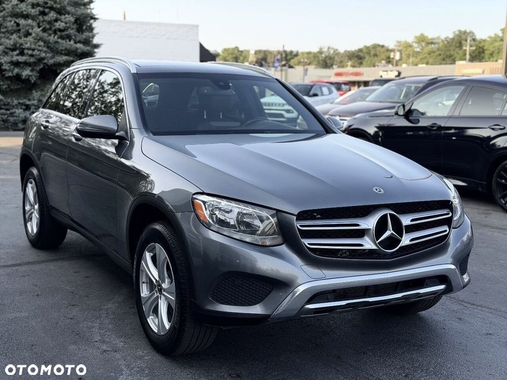 Mercedes-Benz GLC 300 4Matic 9G-TRONIC - 4