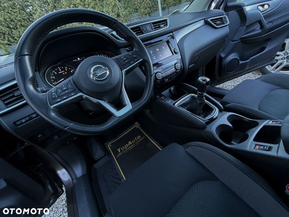 Nissan Qashqai 1.2 DIG-T N-Connecta EU6 - 19