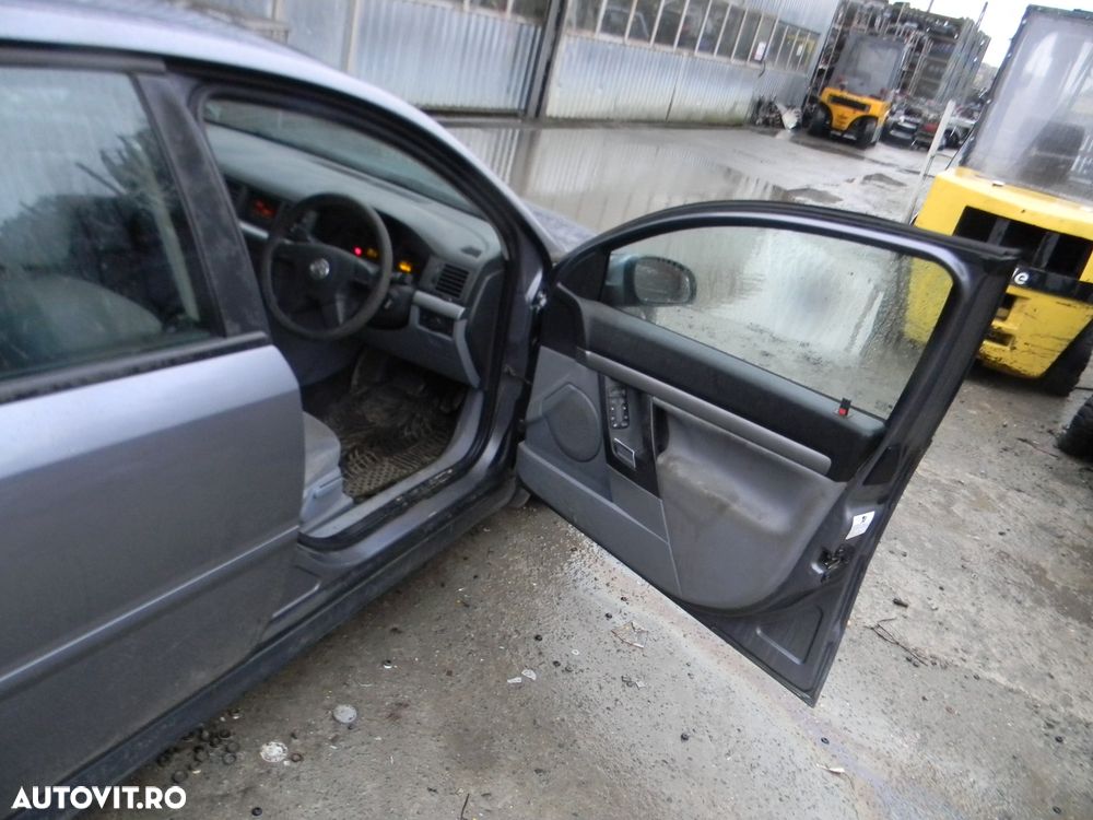 Dezmembrari  Opel VECTRA C  2002  > 2009 2.2 DTI Motorina - 14