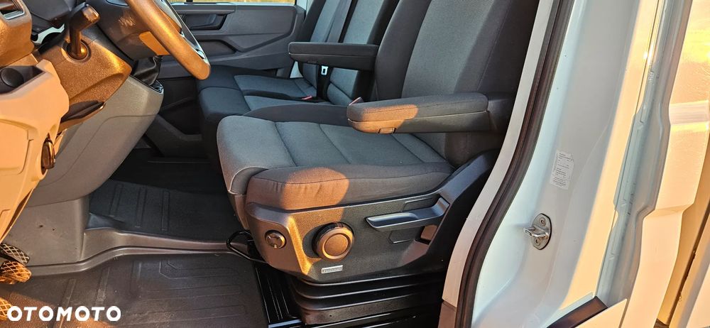 Volkswagen Crafter - 12