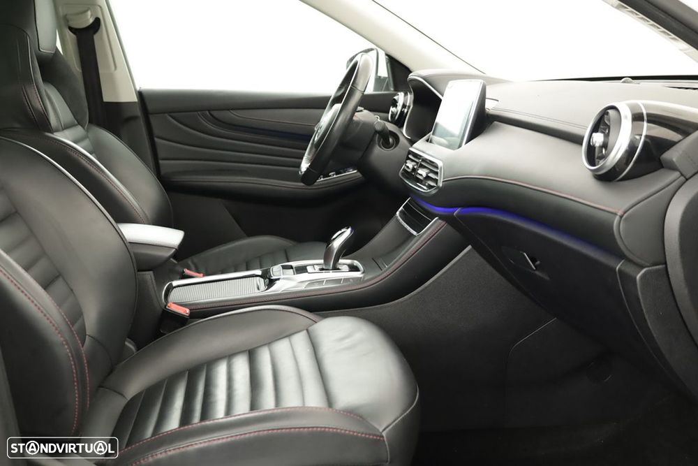 MG EHS 1.5 T-GDI Plug-in Hybrid Luxury - 24