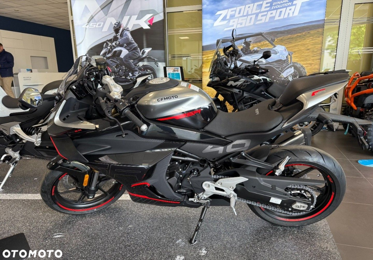 CFMoto SR - 3