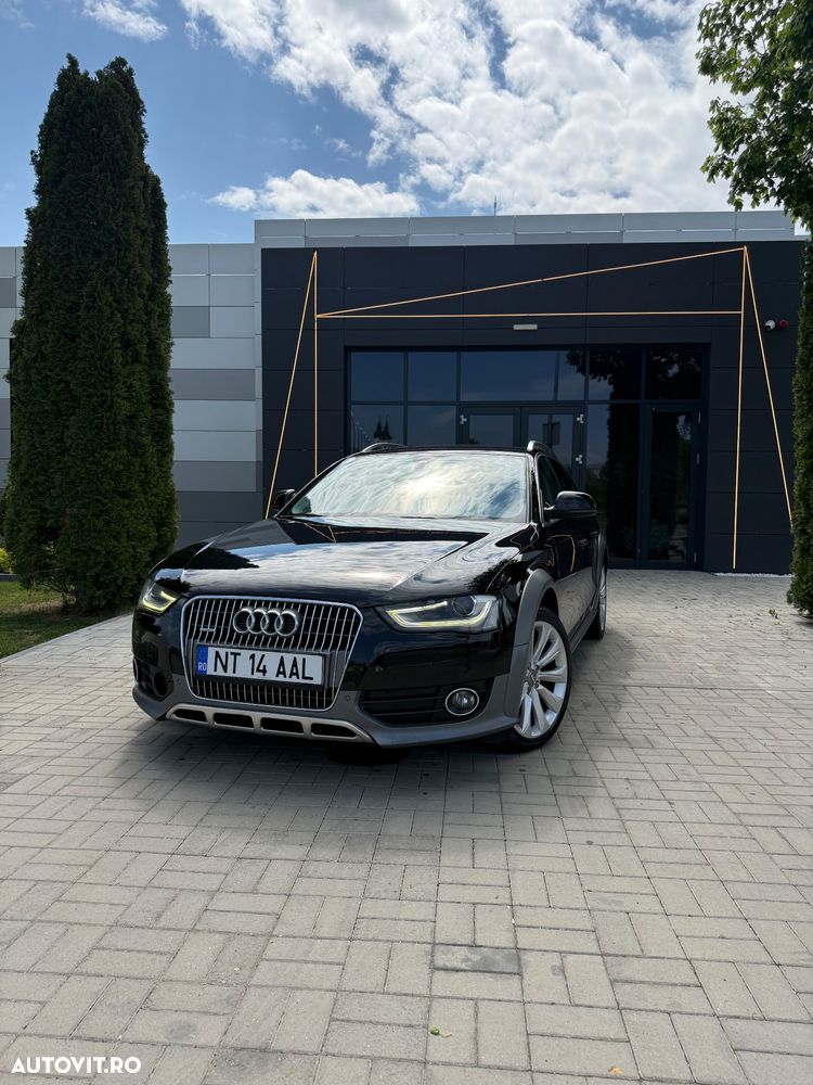 Audi A4 Allroad 2.0 TDI DPF S tronic - 1