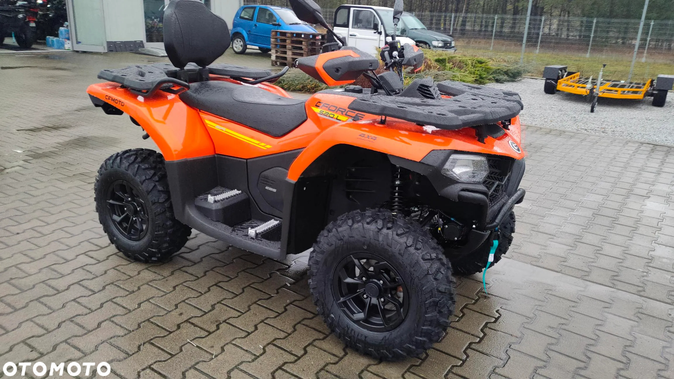 CFMoto CForce - 9