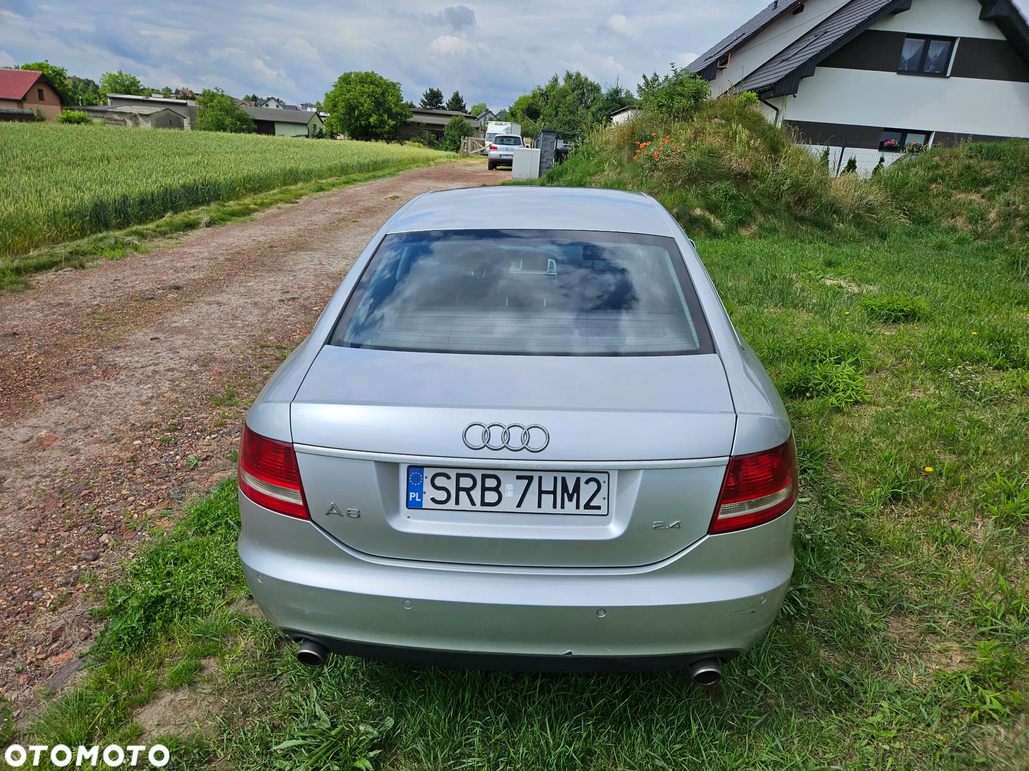 Audi A6 2.4 - 2