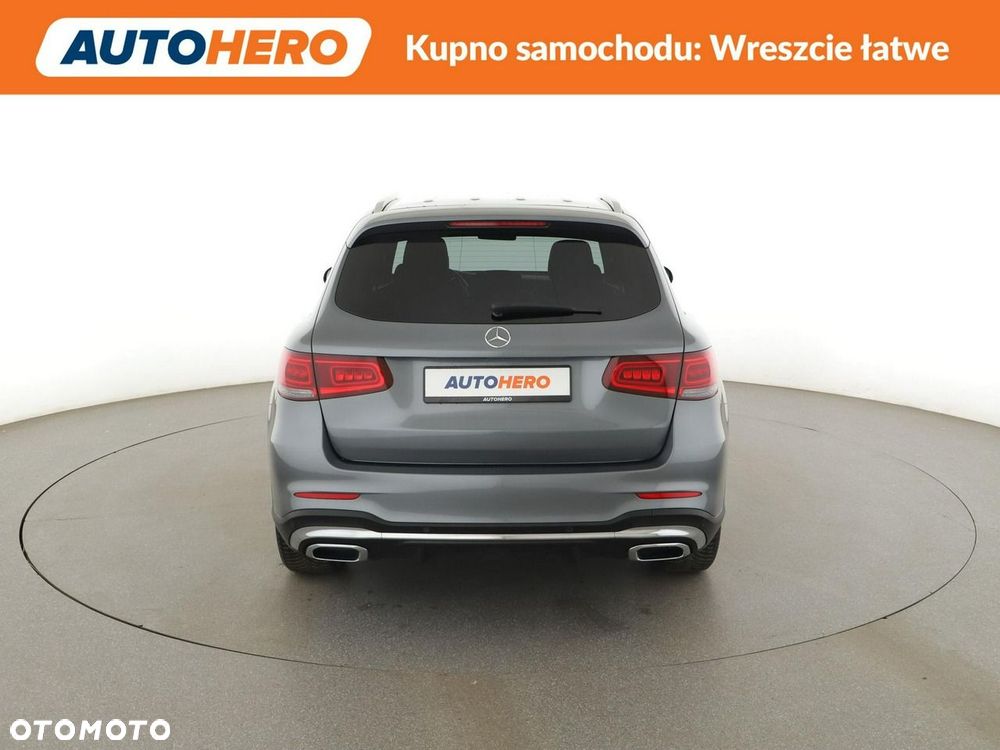 Mercedes-Benz GLC - 7