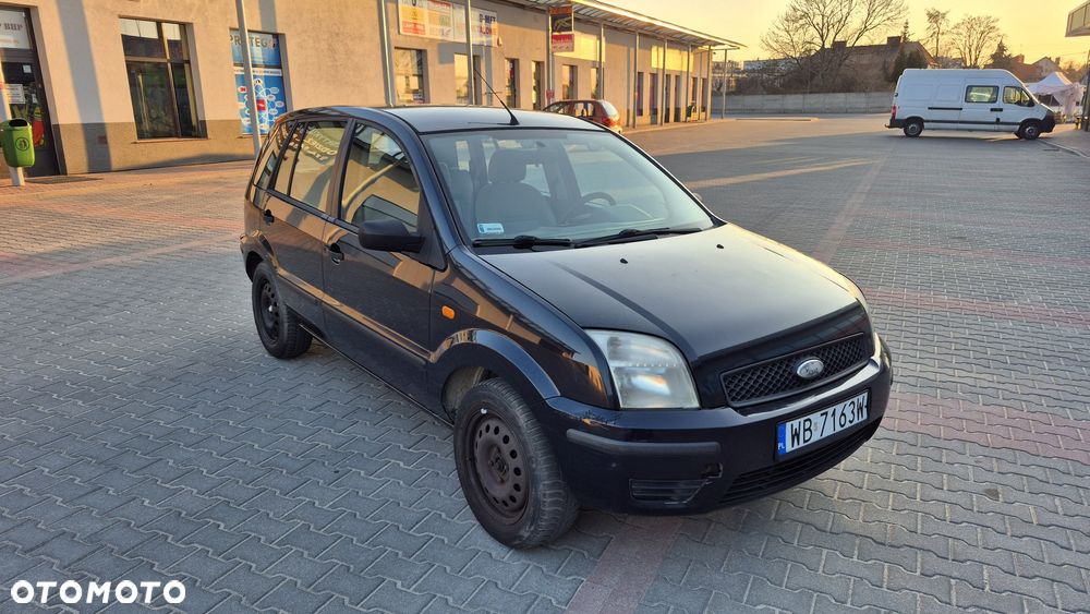 Ford Fusion - 3