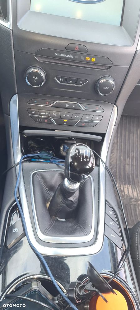 Ford S-Max 2.0 TDCi Titanium - 23