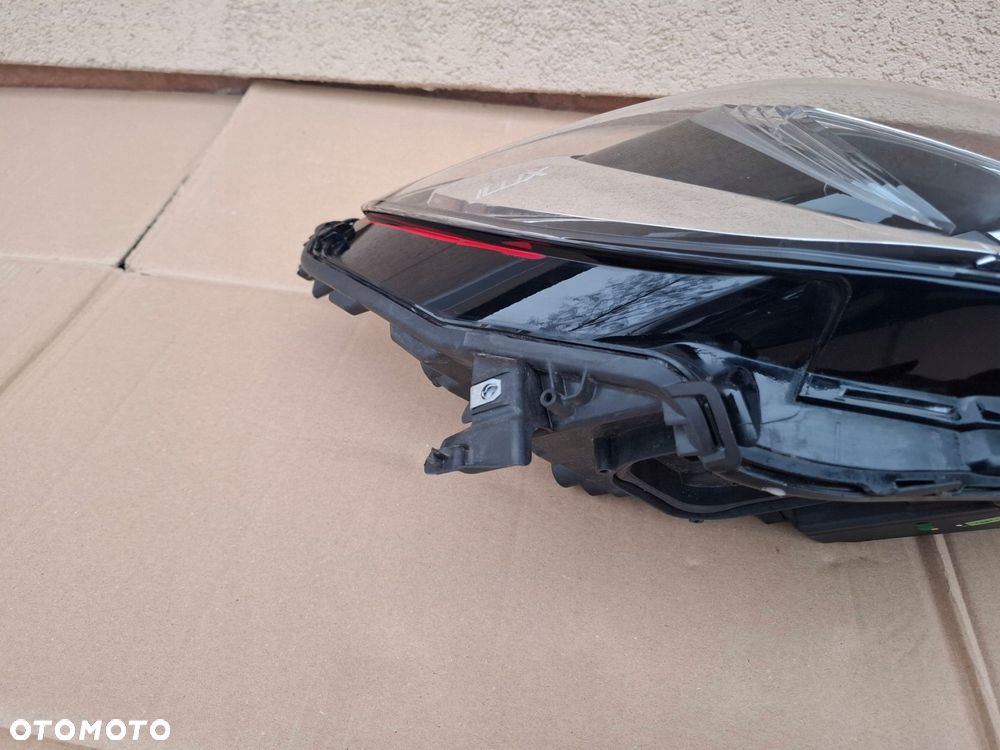 lampa przednia opel astra k inteli lux oryginał - 11