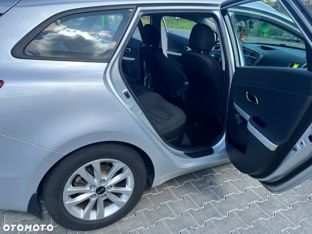 Kia Ceed 1.6 CRDi M - 9