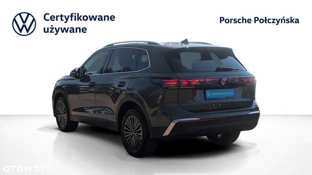Volkswagen Tiguan 2.0 TSI 4Mot Elegance DSG - 4
