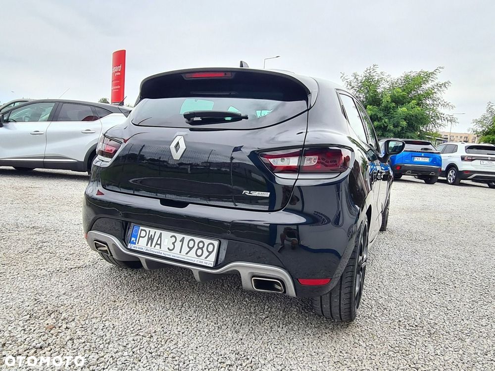 Renault Clio 1.6 R.S 200 EDC - 11