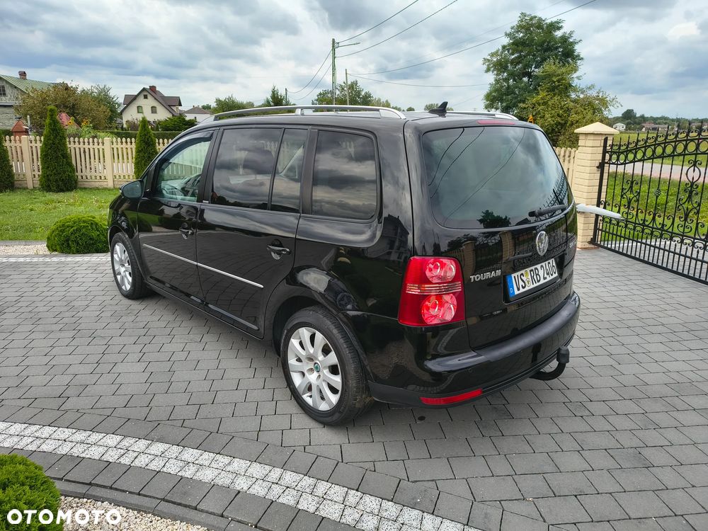 Volkswagen Touran 2.0 TDI Freestyle - 11