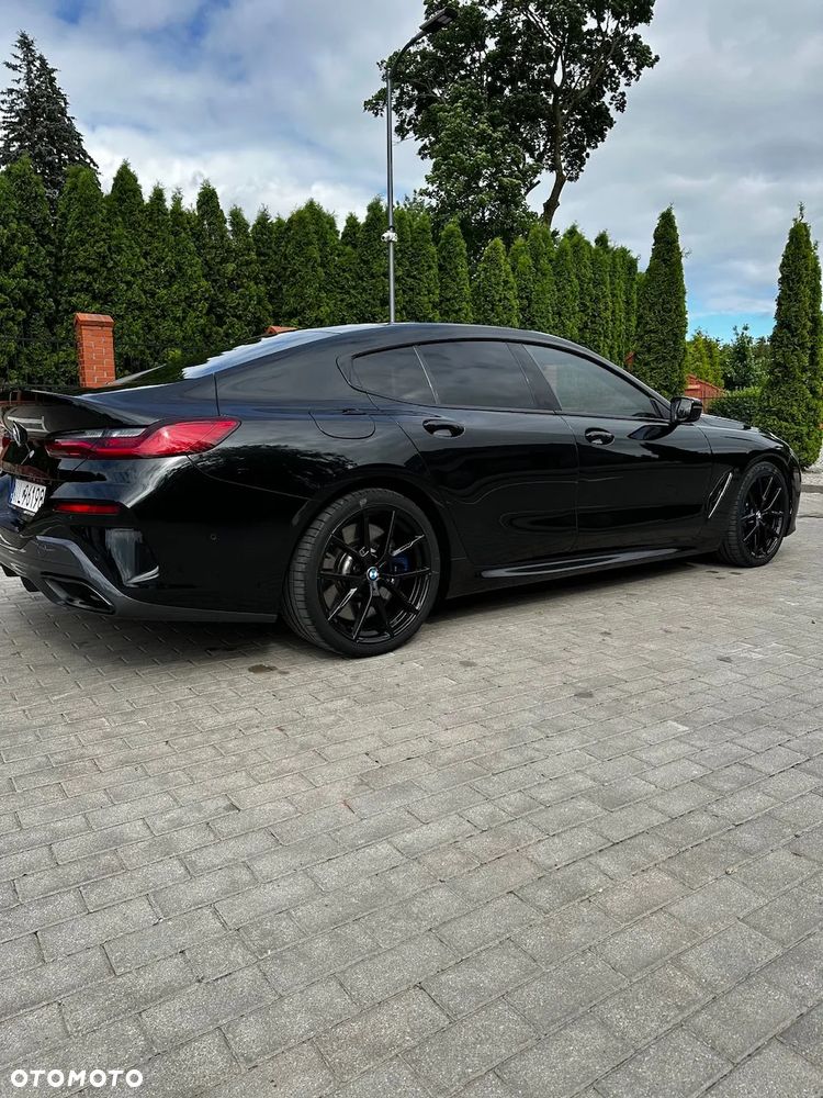 BMW Seria 8 - 10