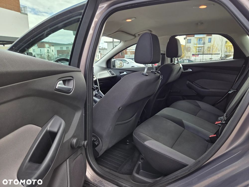 Ford Focus 1.6 TDCi Trend - 11