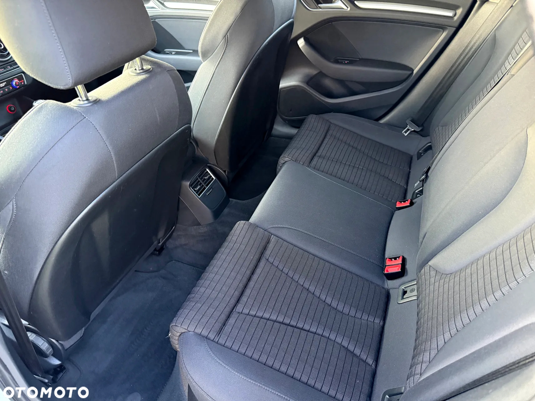 Audi A3 2.0 TDI Sportback S line Sportpaket - 9