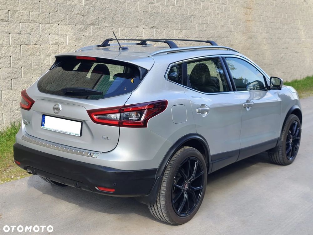 Nissan Rogue - 5