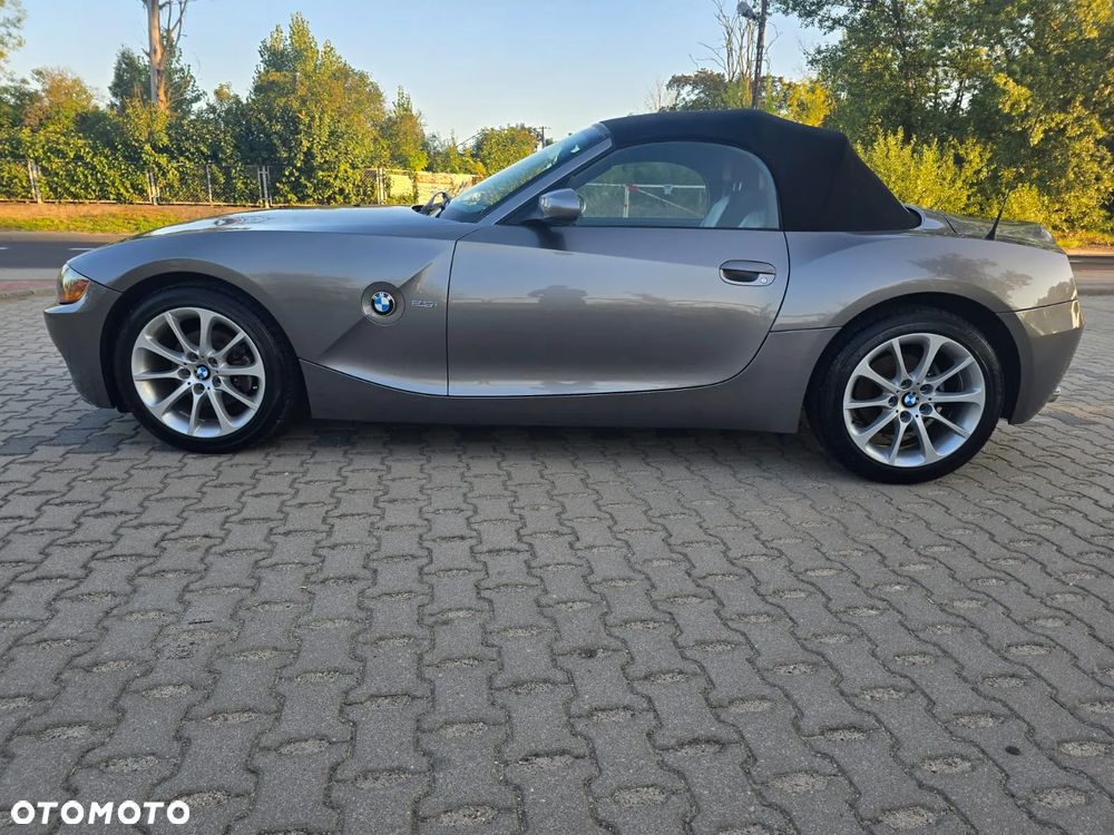 BMW Z4 2.5i - 19
