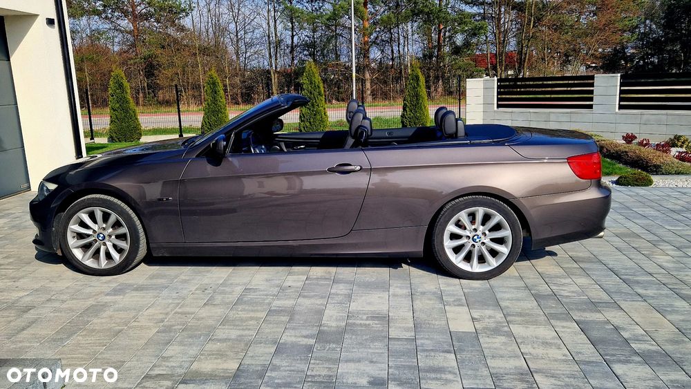 BMW Seria 3 318i M Sport Edition - 11