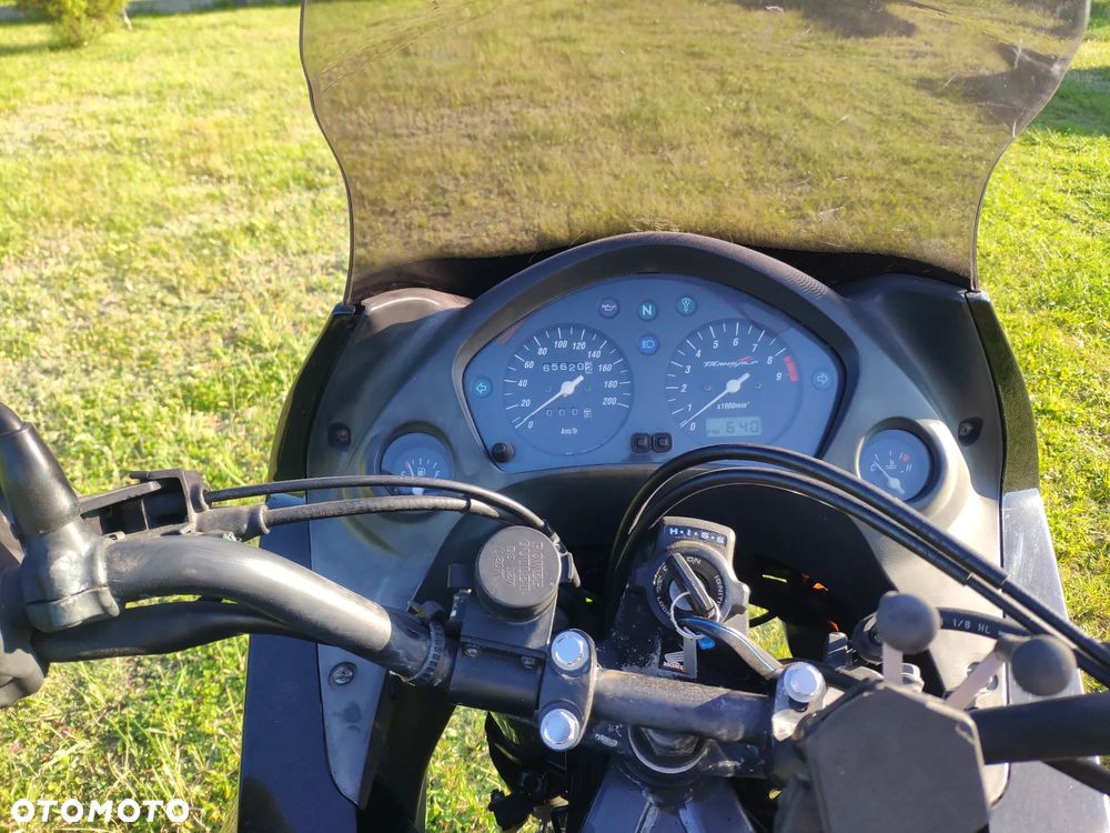 Honda XL - 9