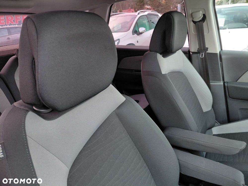 Citroën C4 Picasso - 17