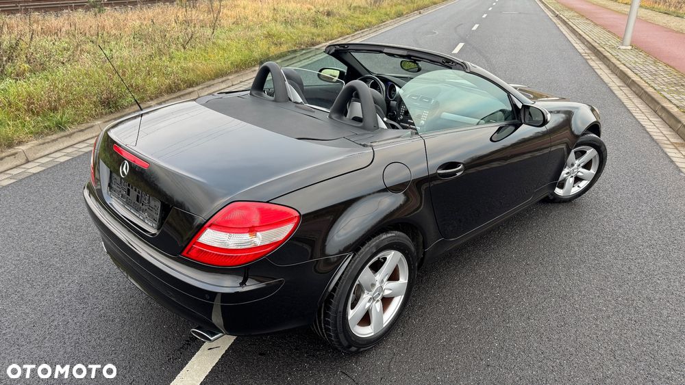 Mercedes-Benz SLK - 36