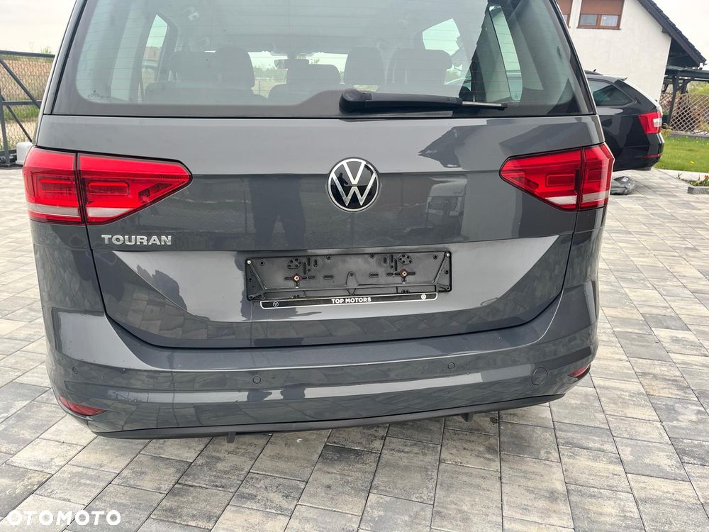 Volkswagen Touran - 3