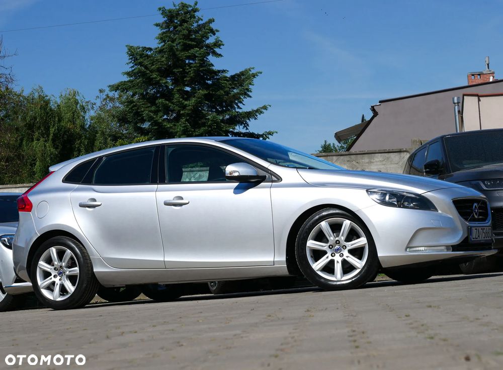 Volvo V40 D2 Powershift Momentum - 37