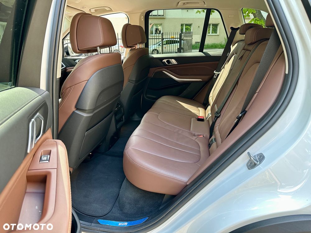 BMW X5 xDrive30d mHEV - 15