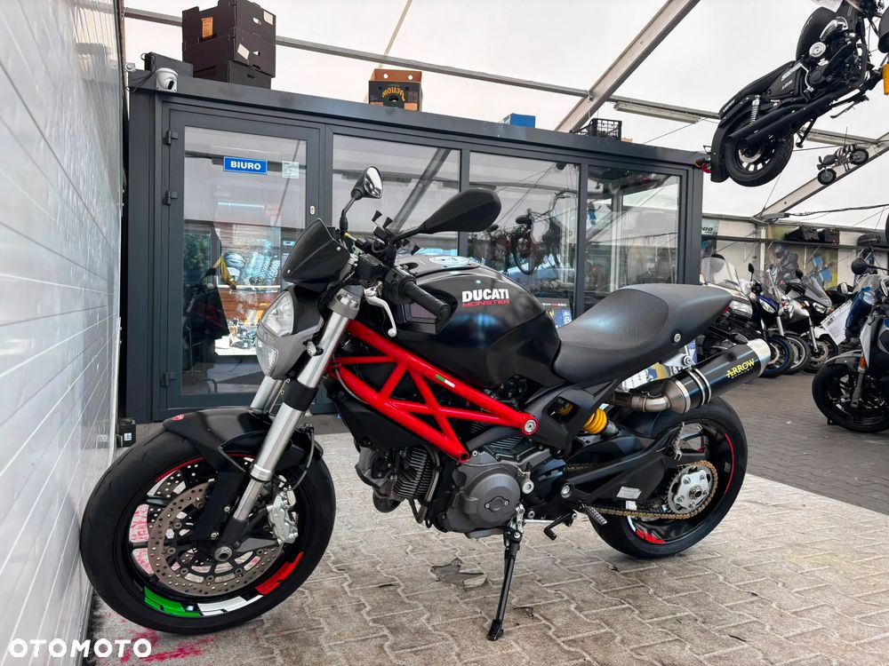 Ducati Monster - 9