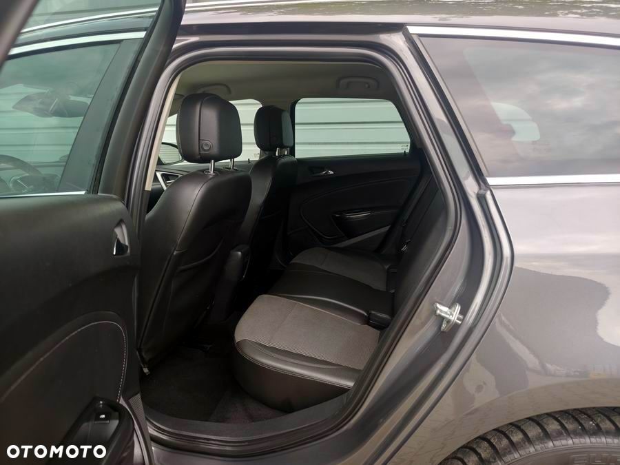 Opel Astra 1.4 Turbo Sport - 15