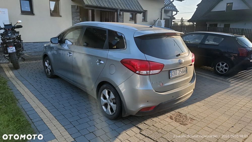 Kia Carens 1.6 GDI L 7os EU6 - 4