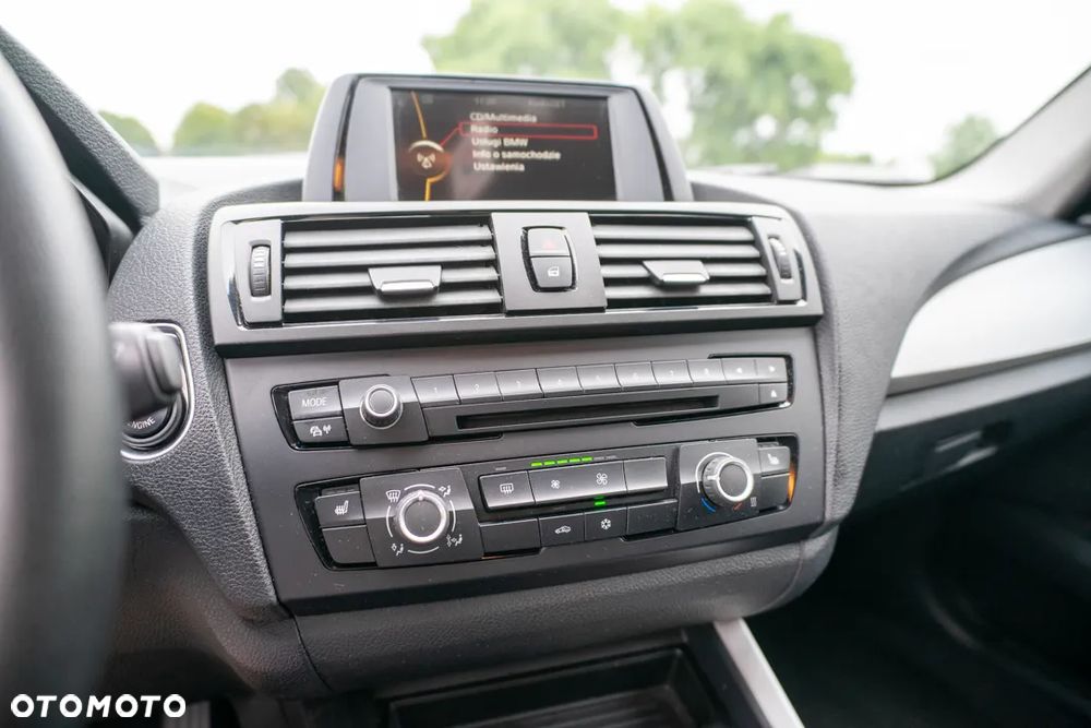 BMW Seria 1 118i Urban Line - 36