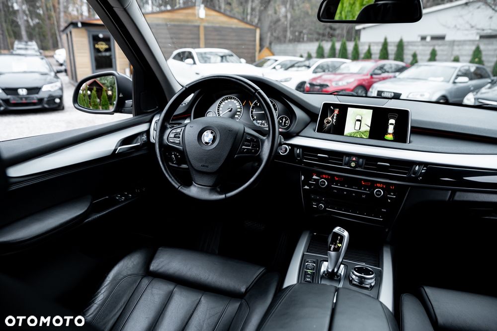 BMW X5 xDrive30d - 29