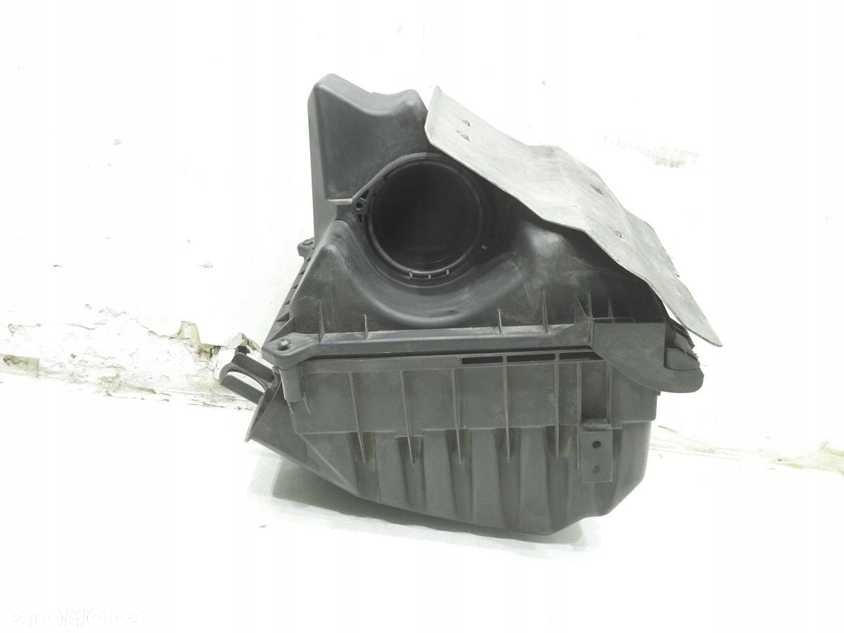 OBUDOWA FILTRA POWIETRZA AUDI A4 B7 2.0 TDI - 2
