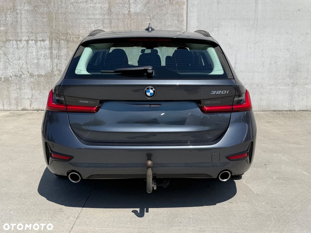 BMW Seria 3 320i GPF Advantage sport - 10