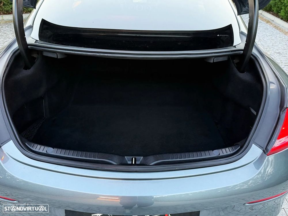 Mercedes-Benz C 220 d 9G-TRONIC AMG Line - 20