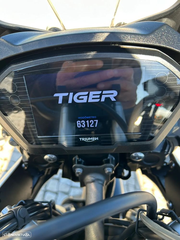 Triumph Tiger XCX - 16