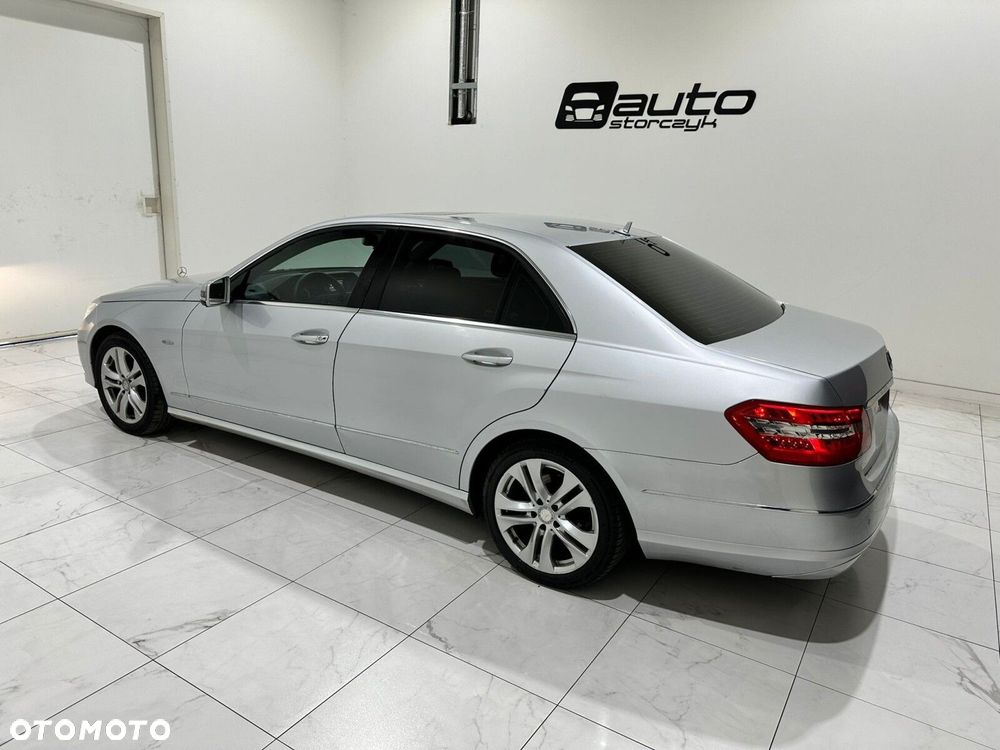 Mercedes-Benz Klasa E - 2