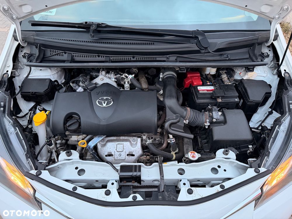 Toyota Yaris - 18
