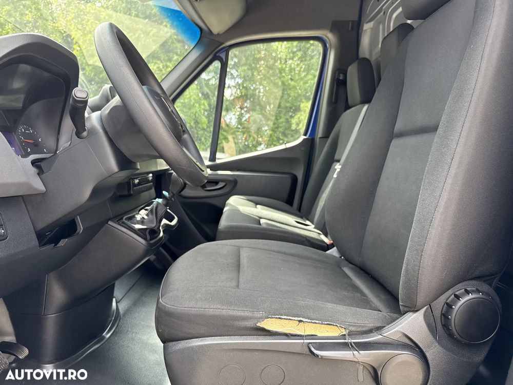 Mercedes-Benz Sprinter - 19